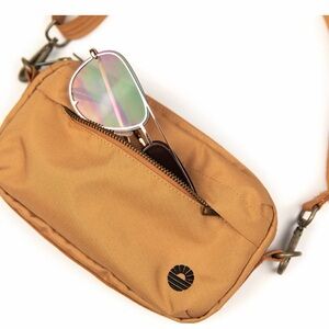 Tobiq Duo Hip Pack and Crossbody